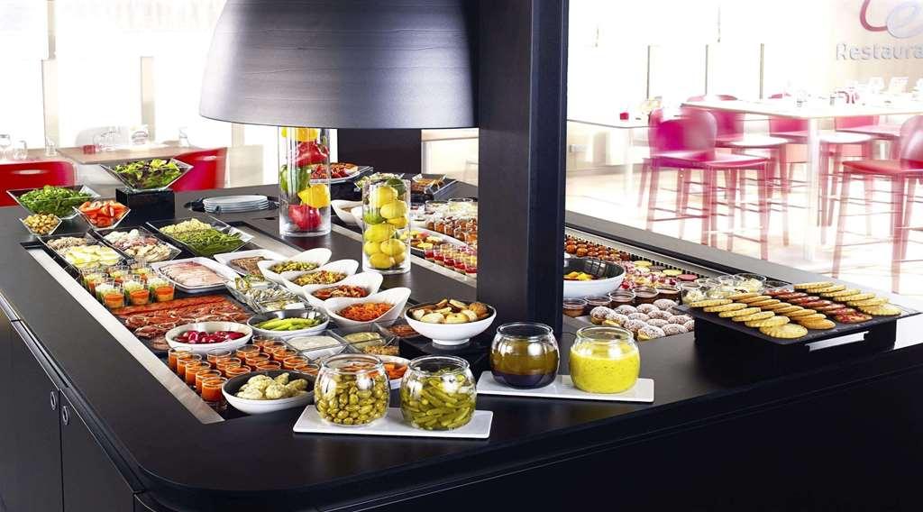 Campanile Prime - Nimes Centre Hotel Restaurant foto