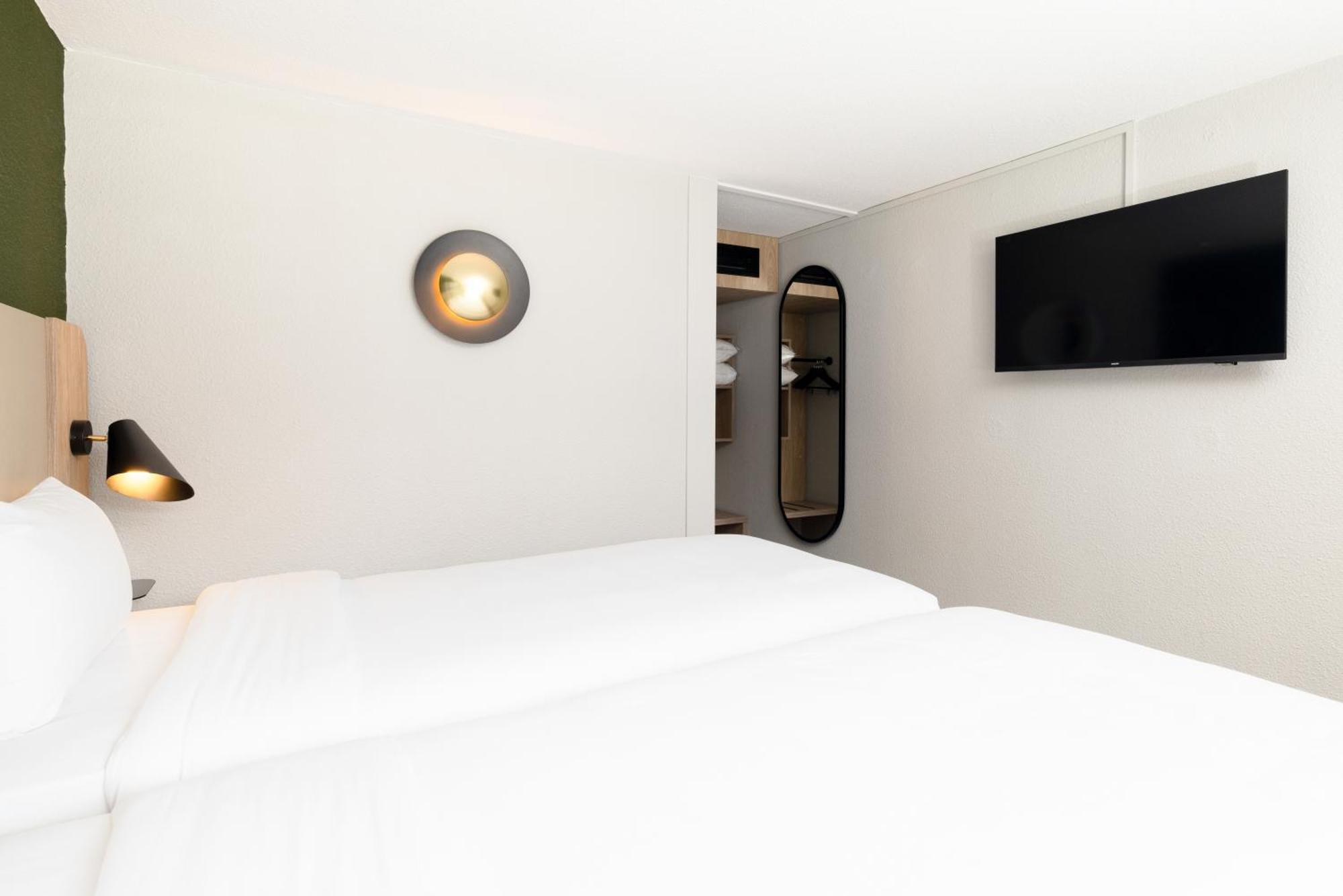 Campanile Prime - Nimes Centre Hotel Buitenkant foto