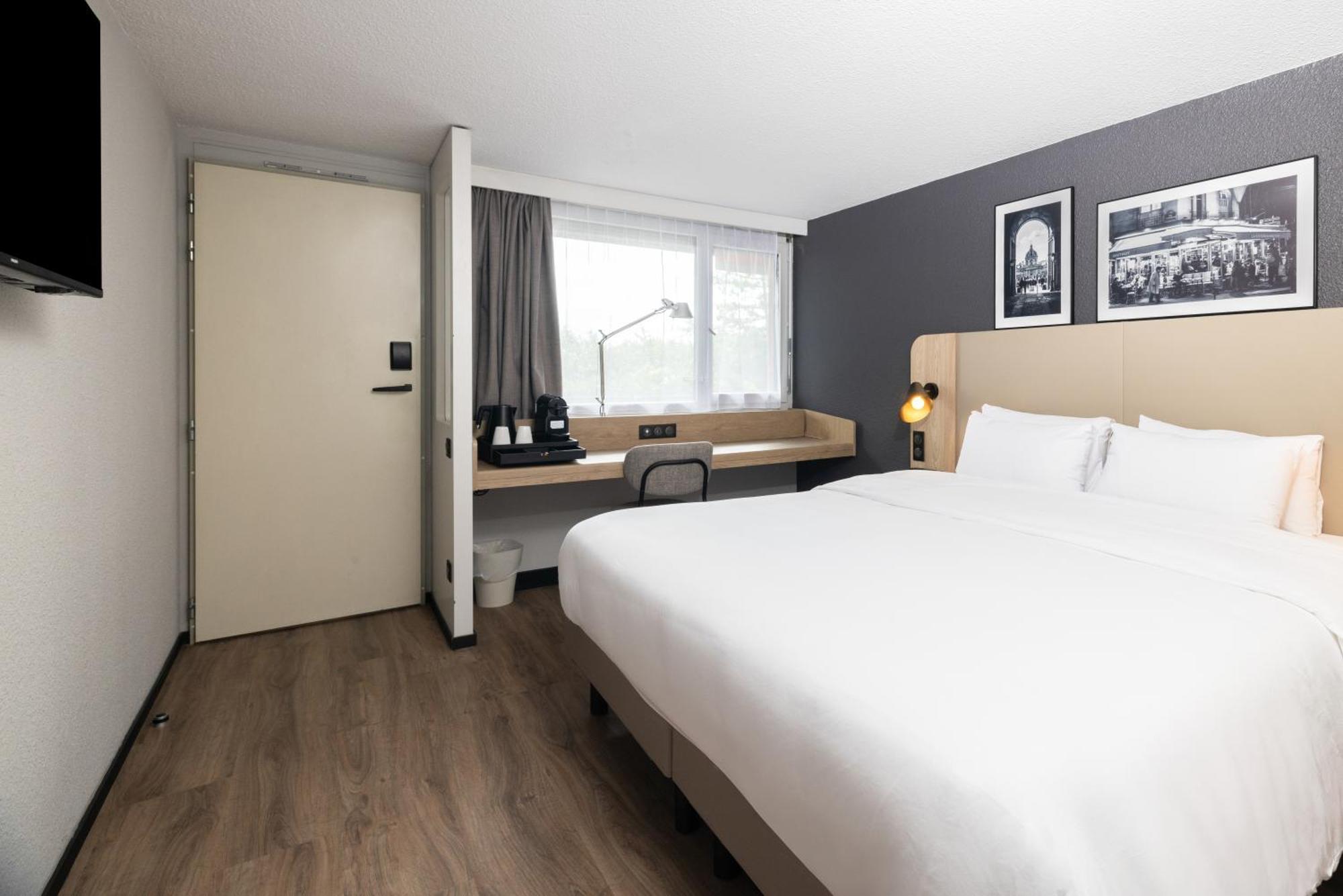 Campanile Prime - Nimes Centre Hotel Buitenkant foto