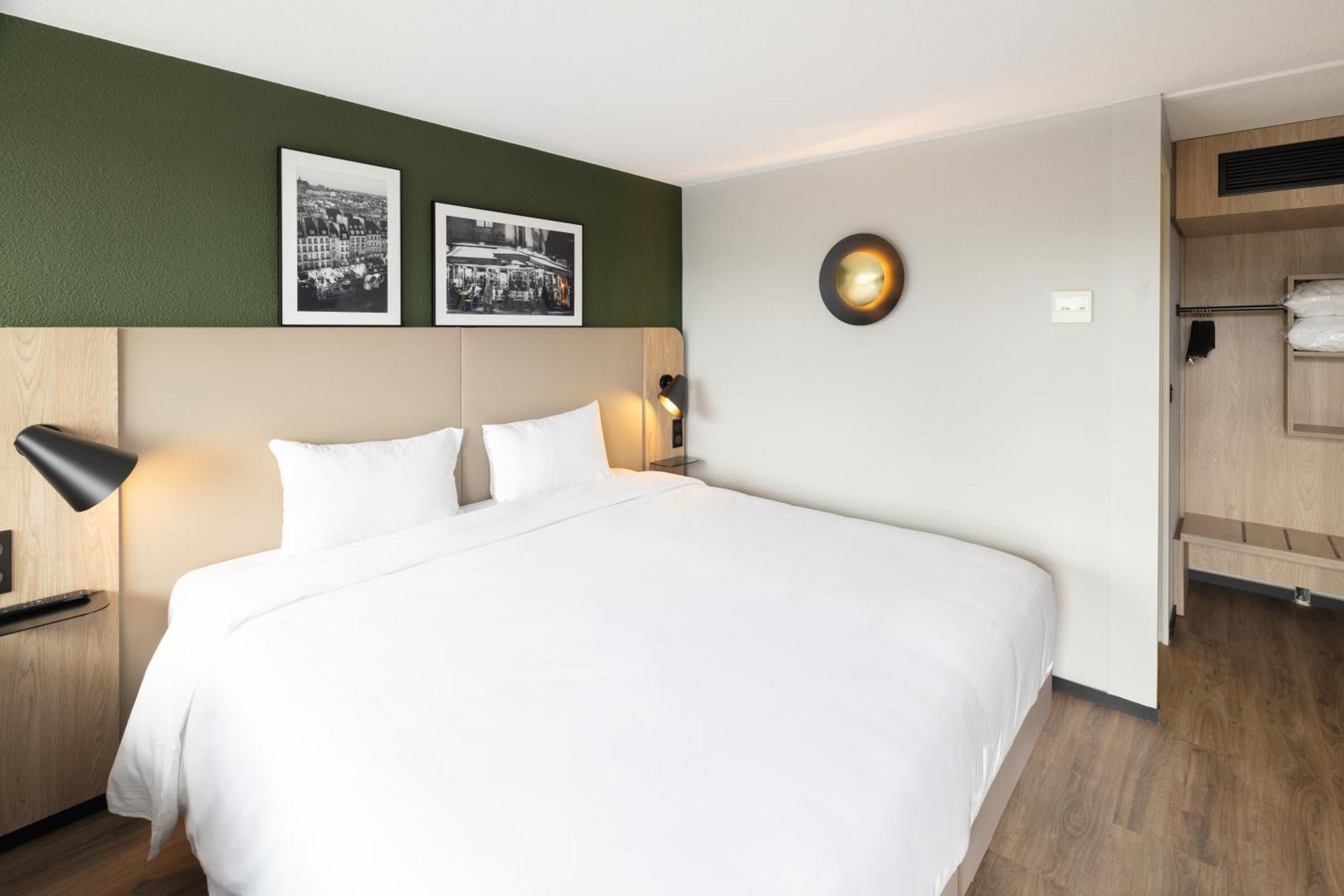 Campanile Prime - Nimes Centre Hotel Buitenkant foto