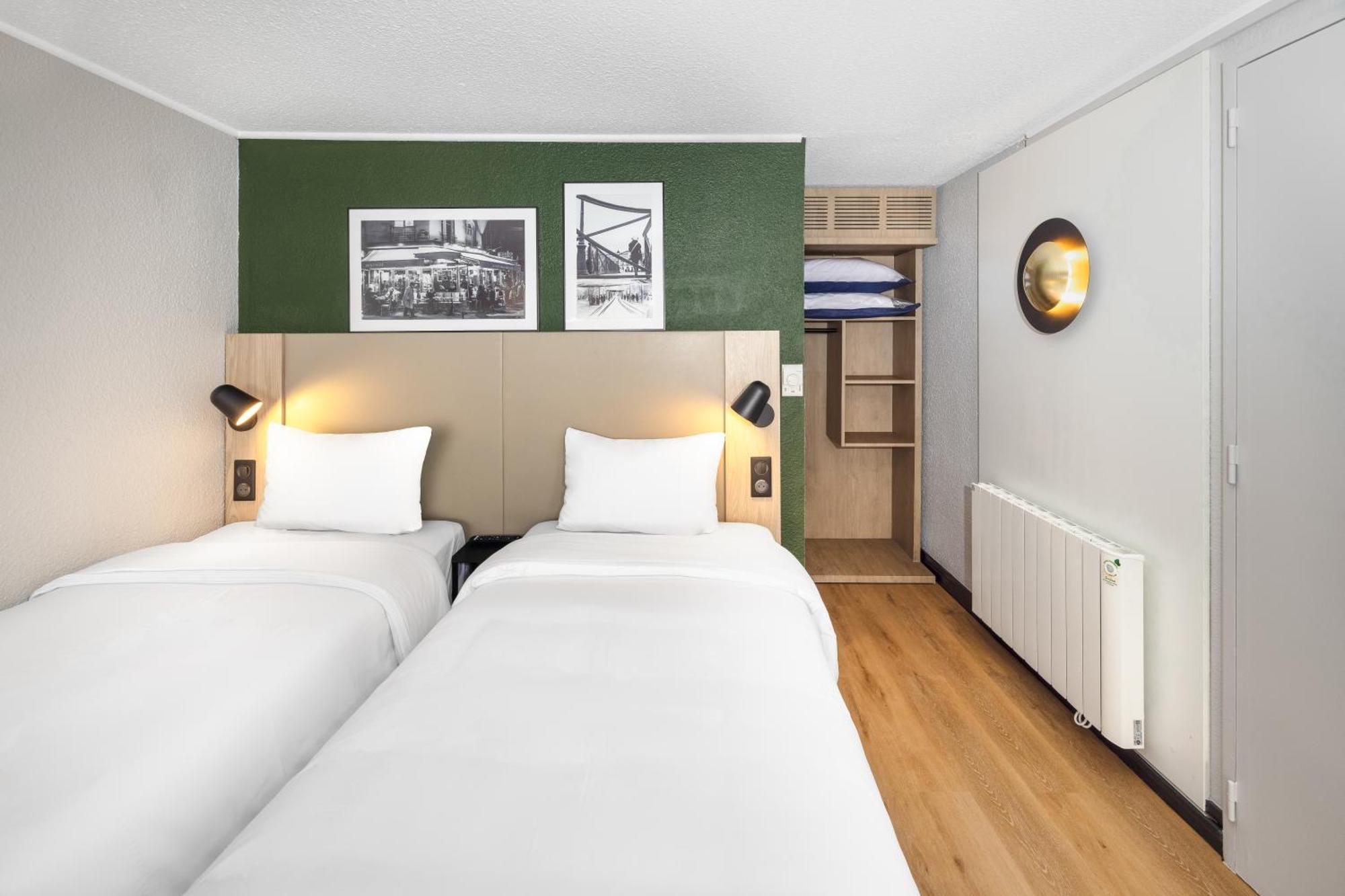 Campanile Prime - Nimes Centre Hotel Buitenkant foto